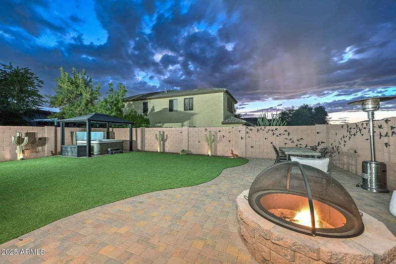 26480 68th Dr, Peoria, AZ 85383