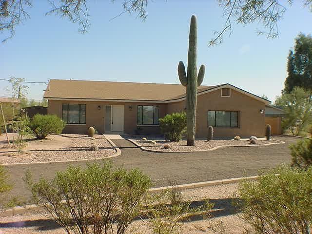 2649 N 82nd St, Mesa, AZ 85207