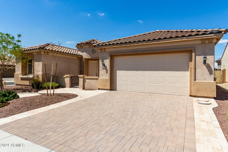 26496 Lone Cactus Dr, Buckeye, AZ 85396
