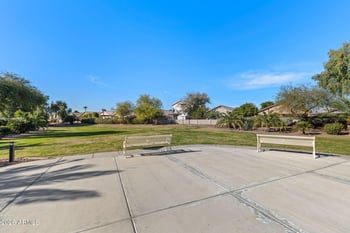 2650 Hartford Ave, Phoenix, AZ 85032