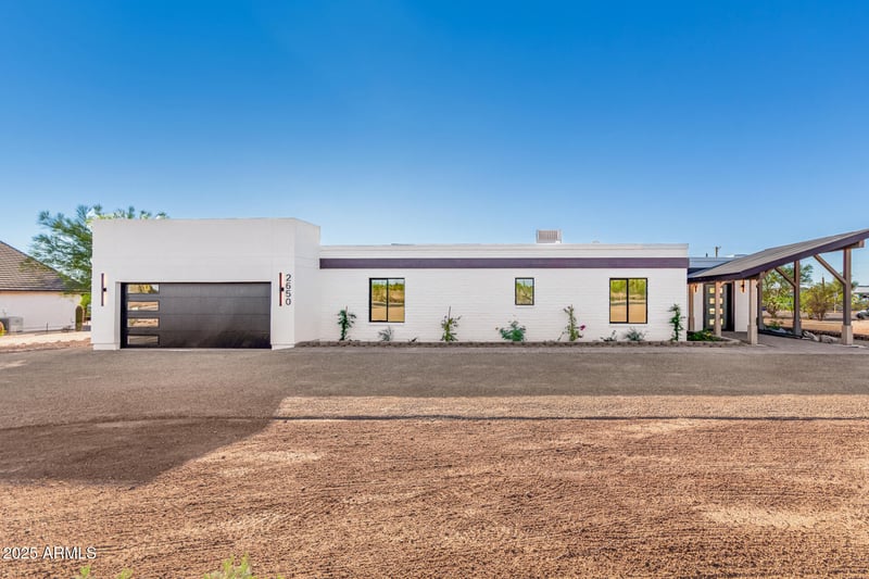 2650 Hawes Rd, Mesa, AZ 85207