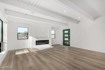 2650 Hawes Rd, Mesa, AZ 85207