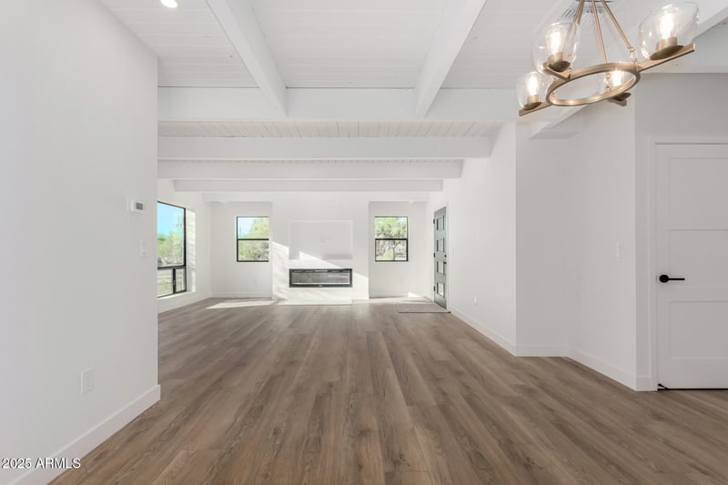 2650 Hawes Rd, Mesa, AZ 85207