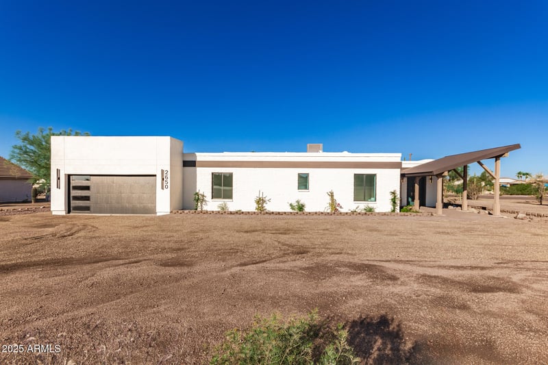 2650 Hawes Rd, Mesa, AZ 85207