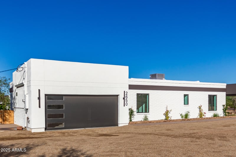 2650 Hawes Rd, Mesa, AZ 85207