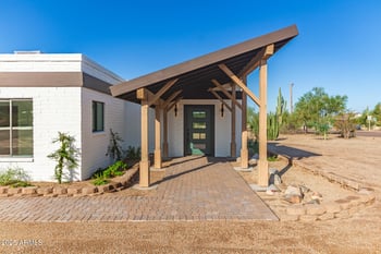 2650 Hawes Rd, Mesa, AZ 85207