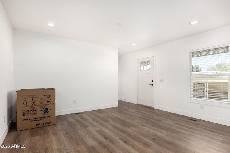 2650 Union Hills Dr #123, Phoenix, AZ 85027