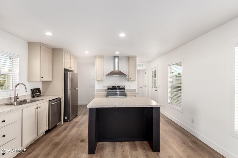 2650 Union Hills Dr #123, Phoenix, AZ 85027