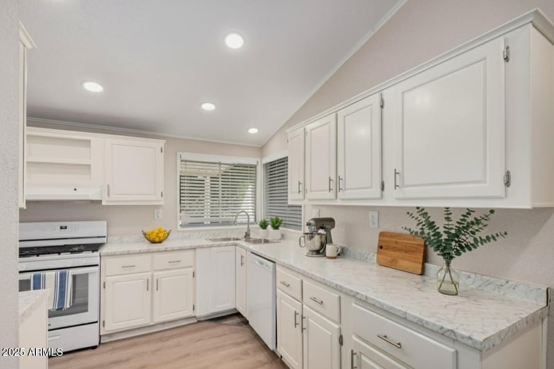 2650 Union Hills Dr #133, Phoenix, AZ 85027