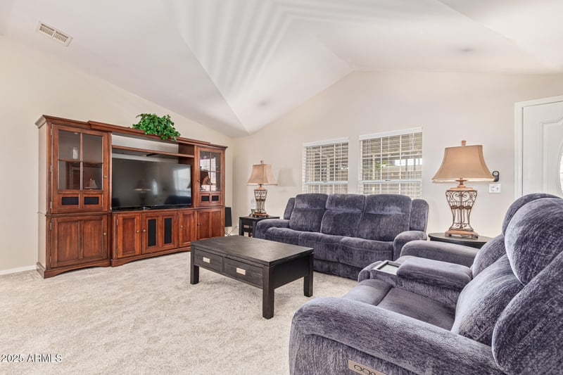 2650 Union Hills Dr #15, Phoenix, AZ 85027