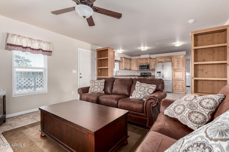 2650 Union Hills Dr #231, Phoenix, AZ 85027