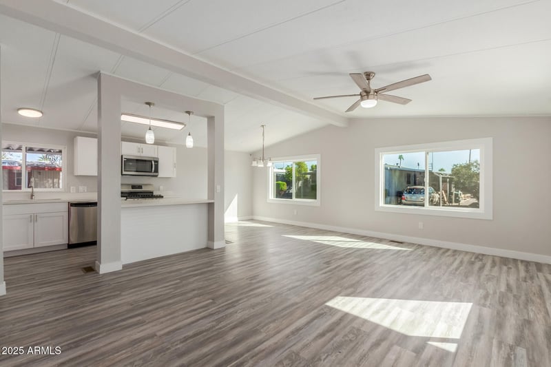 2650 Union Hills Dr #247, Phoenix, AZ 85027