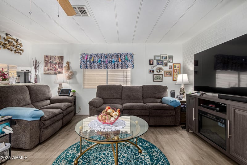 2650 Union Hills Dr #50, Phoenix, AZ 85027