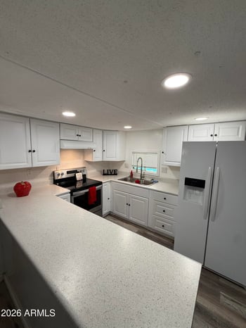 2650 W Union Hills Dr #323, Phoenix, AZ 85027