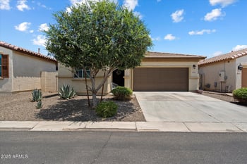 26509 122nd Dr, Peoria, AZ 85383