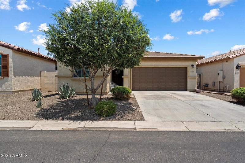 26509 122nd Dr, Peoria, AZ 85383