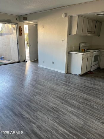 2652 43rd Ave #C, Phoenix, AZ 85009