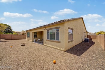 2653 Palm St, Mesa, AZ 85213