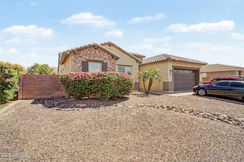 2653 Palm St, Mesa, AZ 85213