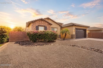 2653 Palm St, Mesa, AZ 85213