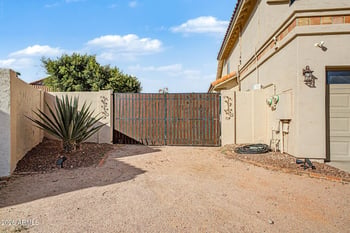 2653 N Fontana Cir, Mesa, AZ 85213