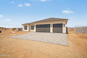 26543 N 241 Ave, Wittmann, AZ 85361