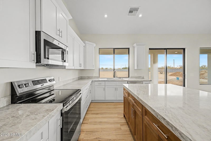 26543 N 241 Ave, Wittmann, AZ 85361