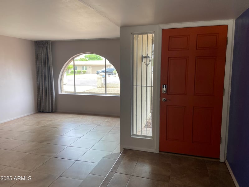 2655 Cholla St, Phoenix, AZ 85028