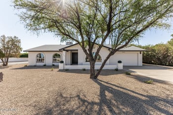 2655 Cholla St, Phoenix, AZ 85028