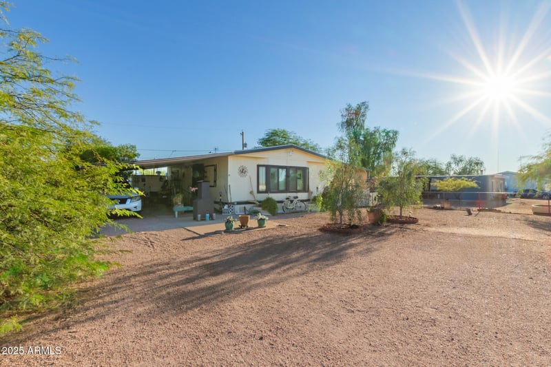 2655 Mockingbird St, Apache Junction, AZ 85120