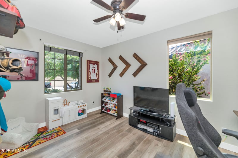 26550 132nd Ln, Peoria, AZ 85383