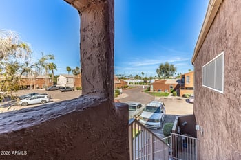 2657 Silk Oak Dr, Tempe, AZ 85288