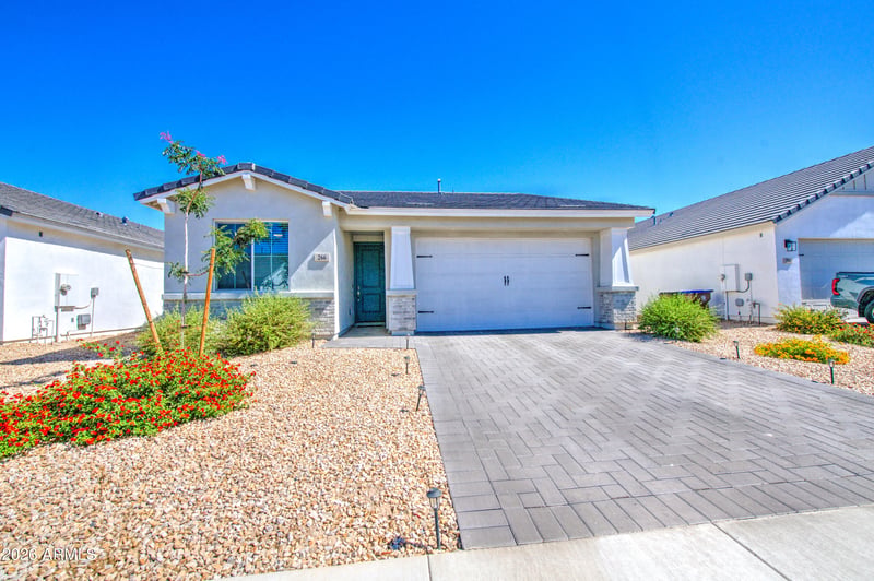 266 Leland Rd, San Tan Valley, AZ 85140