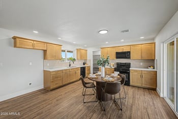 266 Jasmine St, Mesa, AZ 85201