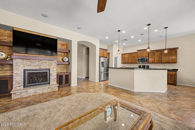 2660 Blue Spruce Ln, Gilbert, AZ 85298