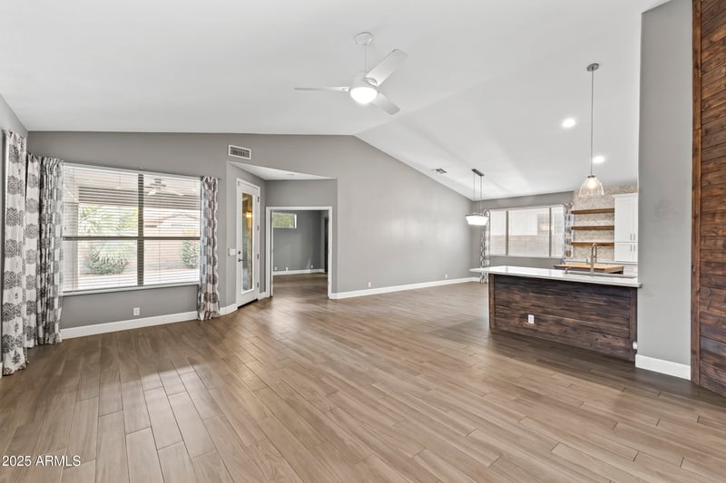 2660 Hulet Dr, Chandler, AZ 85225