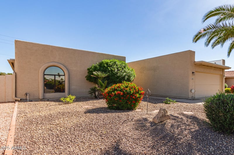 26601 Saddletree Dr, Sun Lakes, AZ 85248