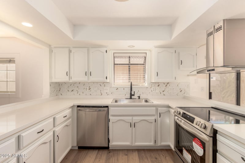 26601 Saddletree Dr, Sun Lakes, AZ 85248