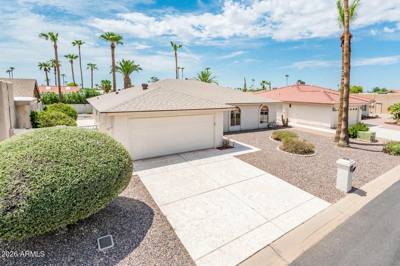 26602 S Dartford Dr, Sun Lakes, AZ 85248