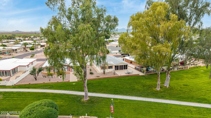26603 Lakeview Dr, Sun Lakes, AZ 85248