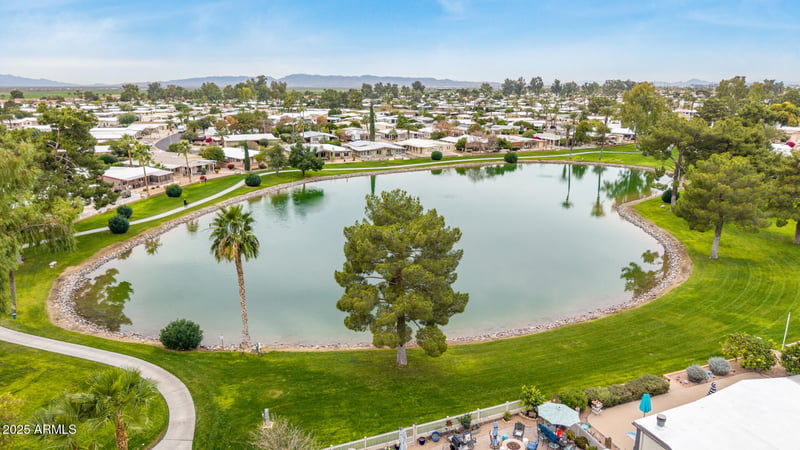 26603 Lakeview Dr, Sun Lakes, AZ 85248