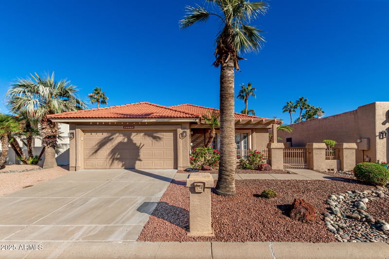 26609 Cloverland Dr, Sun Lakes, AZ 85248