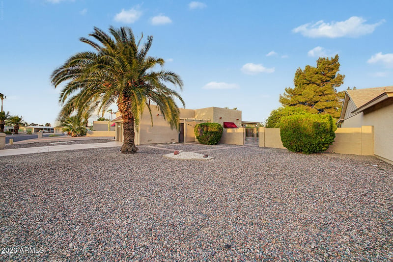 26609 S Trevino Dr, Sun Lakes, AZ 85248