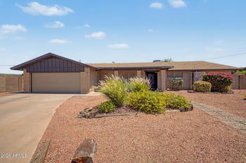 2661 Brown St, Phoenix, AZ 85028