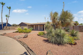 2661 Brown St, Phoenix, AZ 85028