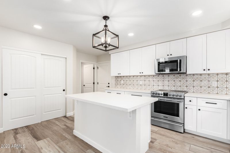 26610 S Cedarcrest Dr, Sun Lakes, AZ 85248