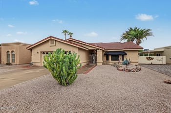 26611 S Snead Dr, Sun Lakes, AZ 85248