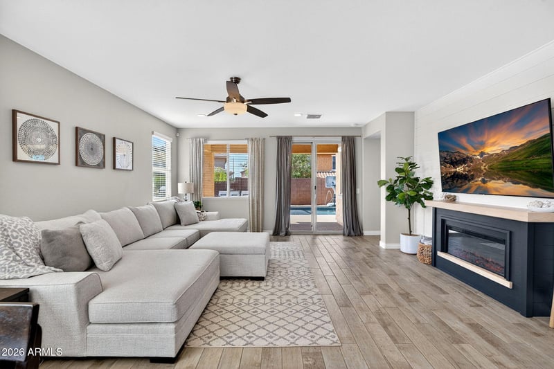 2662 E Cherry Hill Dr, Gilbert, AZ 85298