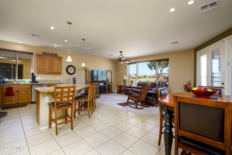 2662 Springwood Blvd #338, Mesa, AZ 85209