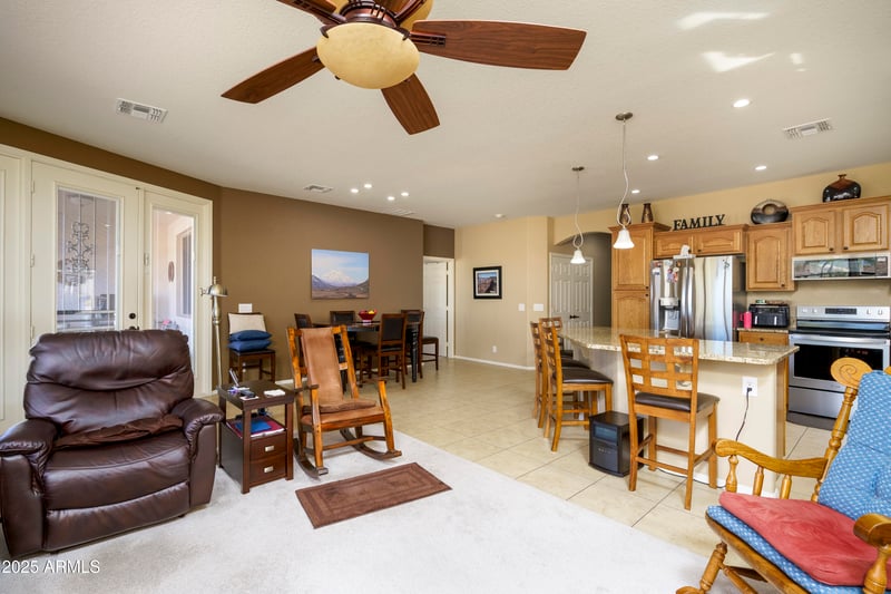 2662 Springwood Blvd #338, Mesa, AZ 85209